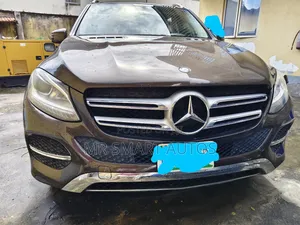 Mercedes-Benz GLE-Class GLE 350 2016 Brown