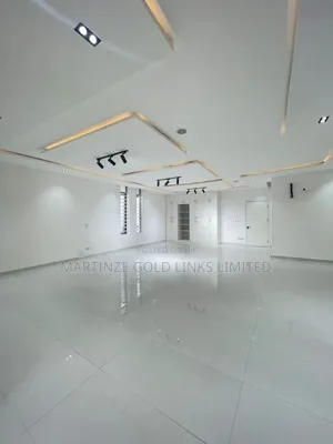 High Grade Luxurious Tiles