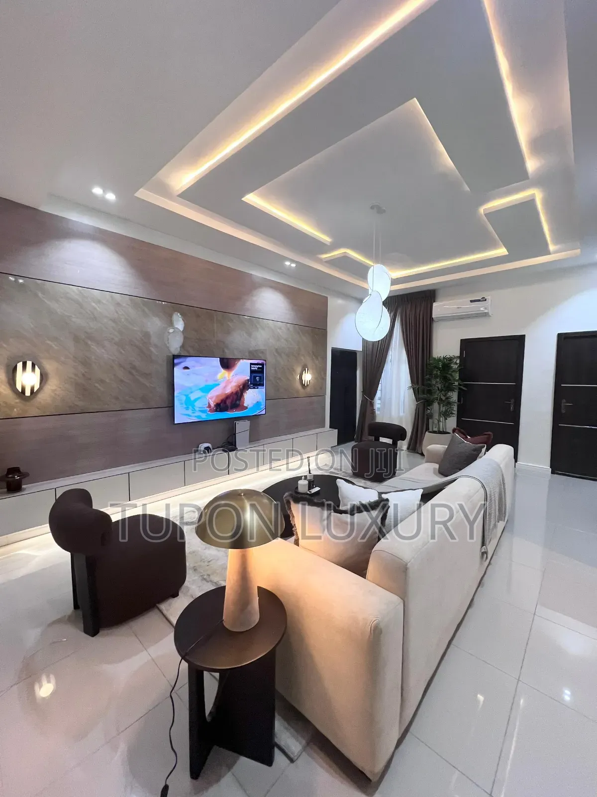 Luxury 2 Bedroom Apartment With Ps5 ,Smart Lock and Equipped Kitchen