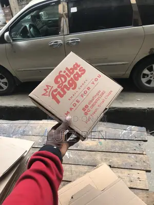Very Neat and Affordable Size 10 Pizza Box