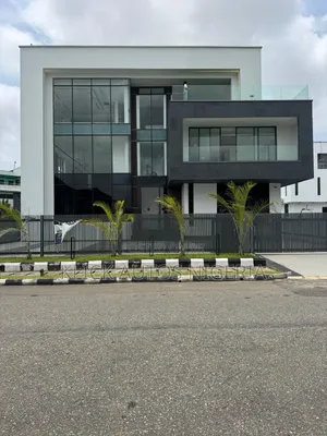Furnished 5bdrm Duplex in Pinnock Beach, Lekki for sale
