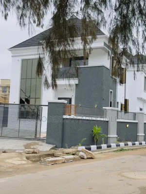 4bdrm Duplex in Carlton Gate Gra, Ibadan for sale