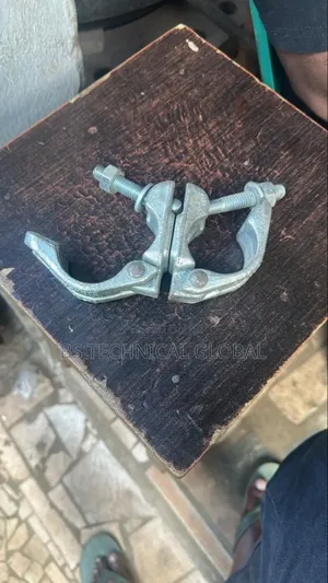 Swivel Coupler