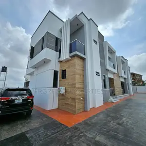 4bdrm Duplex in Akobo for rent