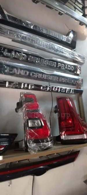 Real Light Parado and Booth Chrome Parado