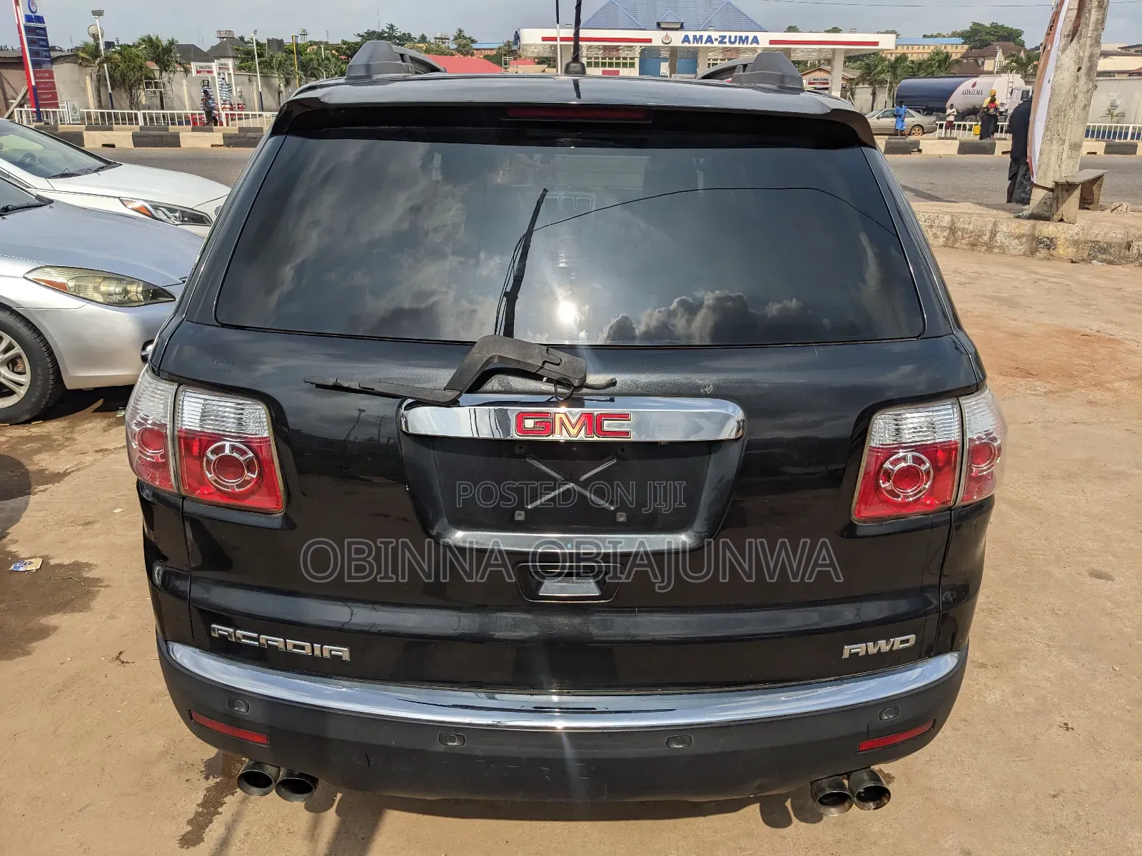 GMC Acadia 2011 Black