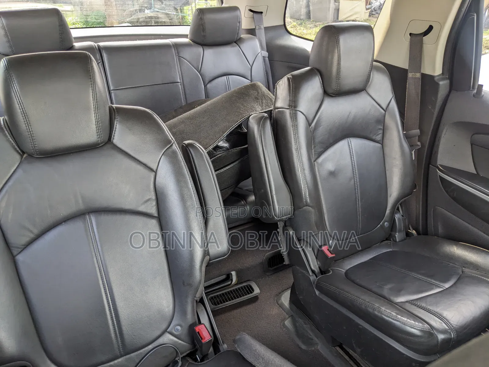 GMC Acadia 2011 Black