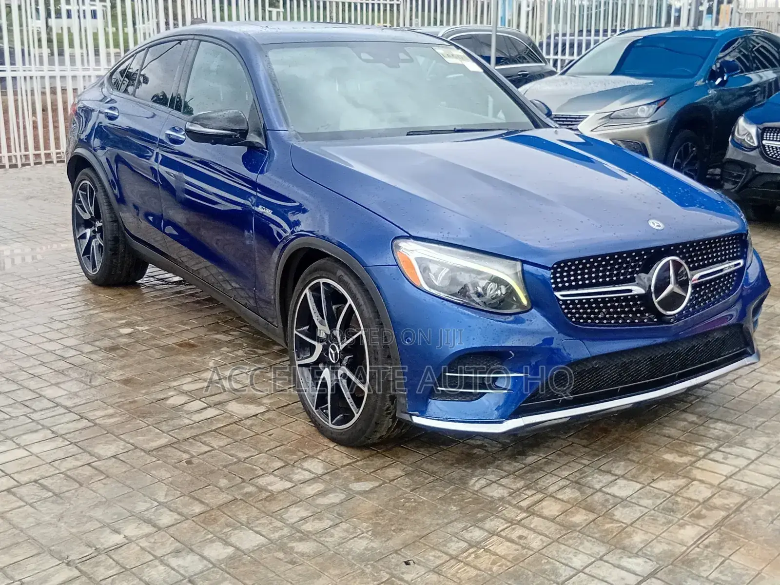 Mercedes-Benz GLC-Class 2019 Blue