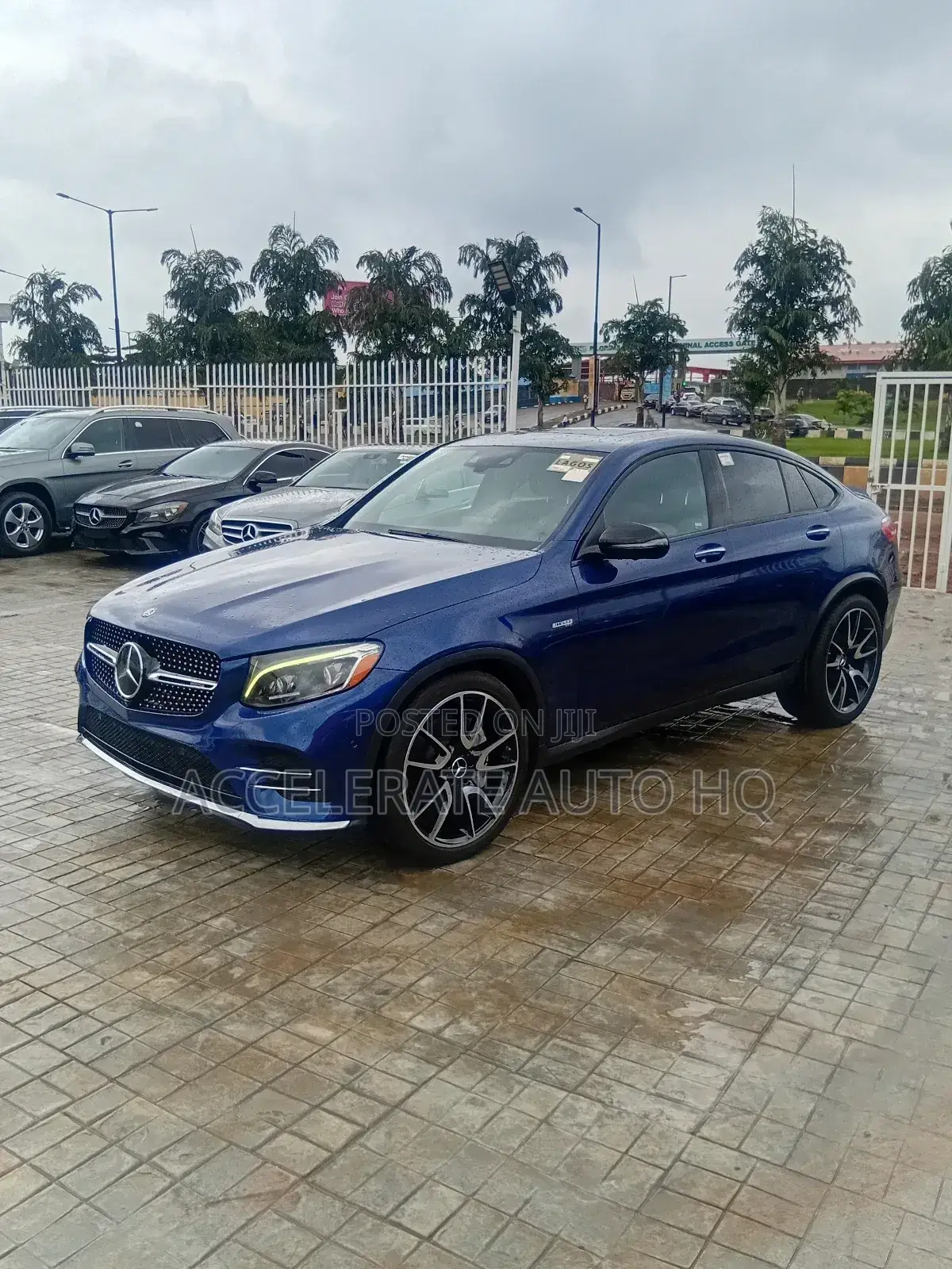 Mercedes-Benz GLC-Class 2019 Blue
