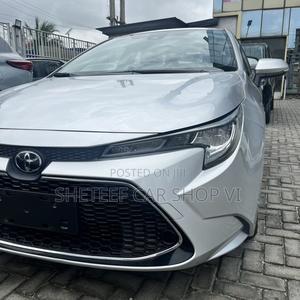 Toyota Corolla LE 2022 Silver