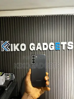 Samsung Galaxy S21 5G 128 GB Black