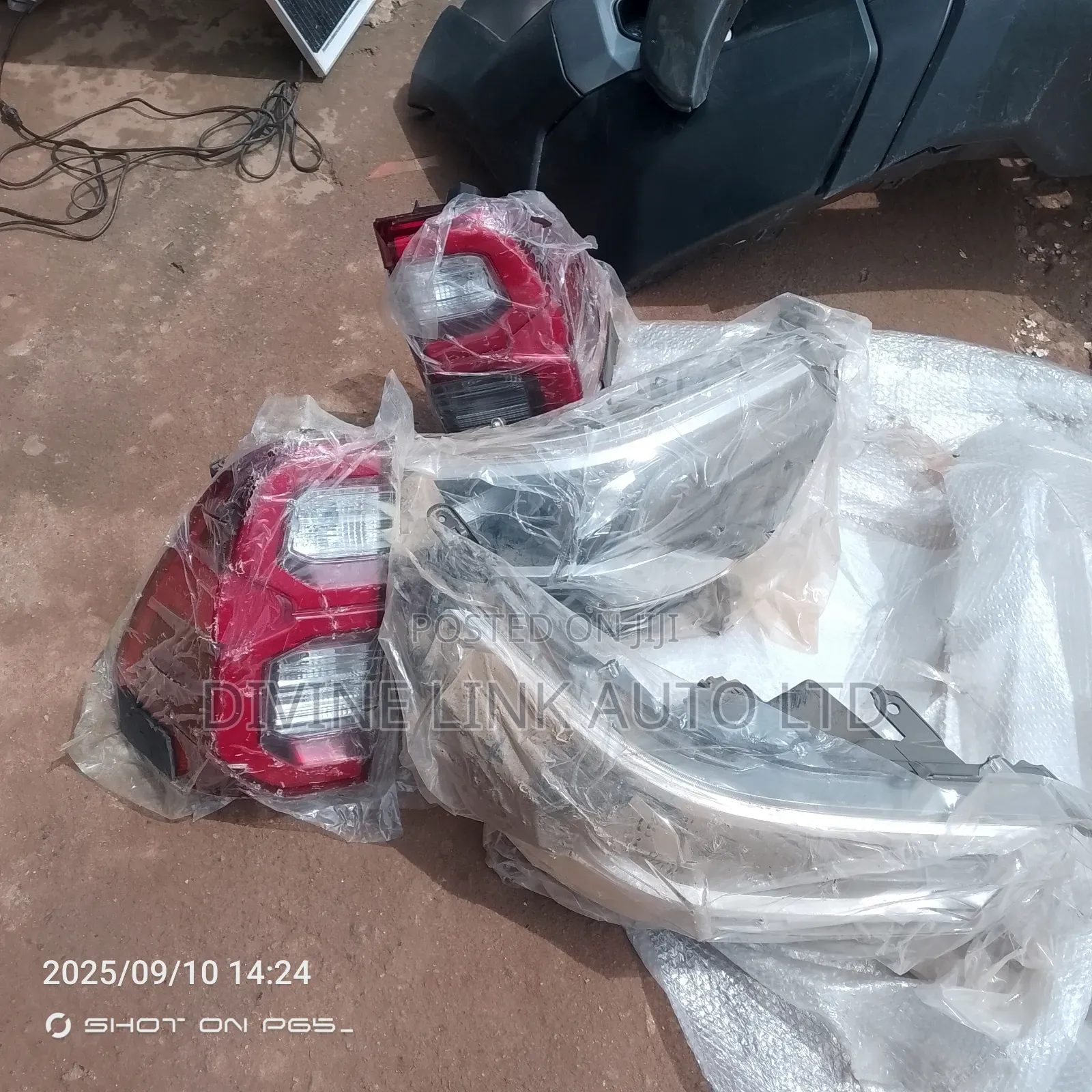 Front and Back Light Hilux