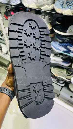 Original Deezaza Sneakers