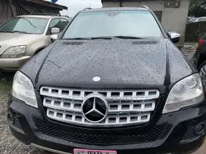 Mercedes-Benz M Class ML 350 4Matic 2010 Black