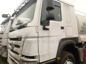 CNHTC Howo Howo Tanker White 2017
