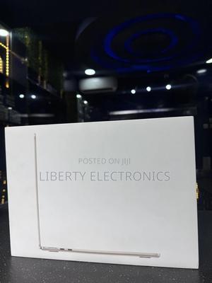 New Laptop Apple MacBook Air 2024 M3 13-Inch 24GB Apple M3 SSD 512GB