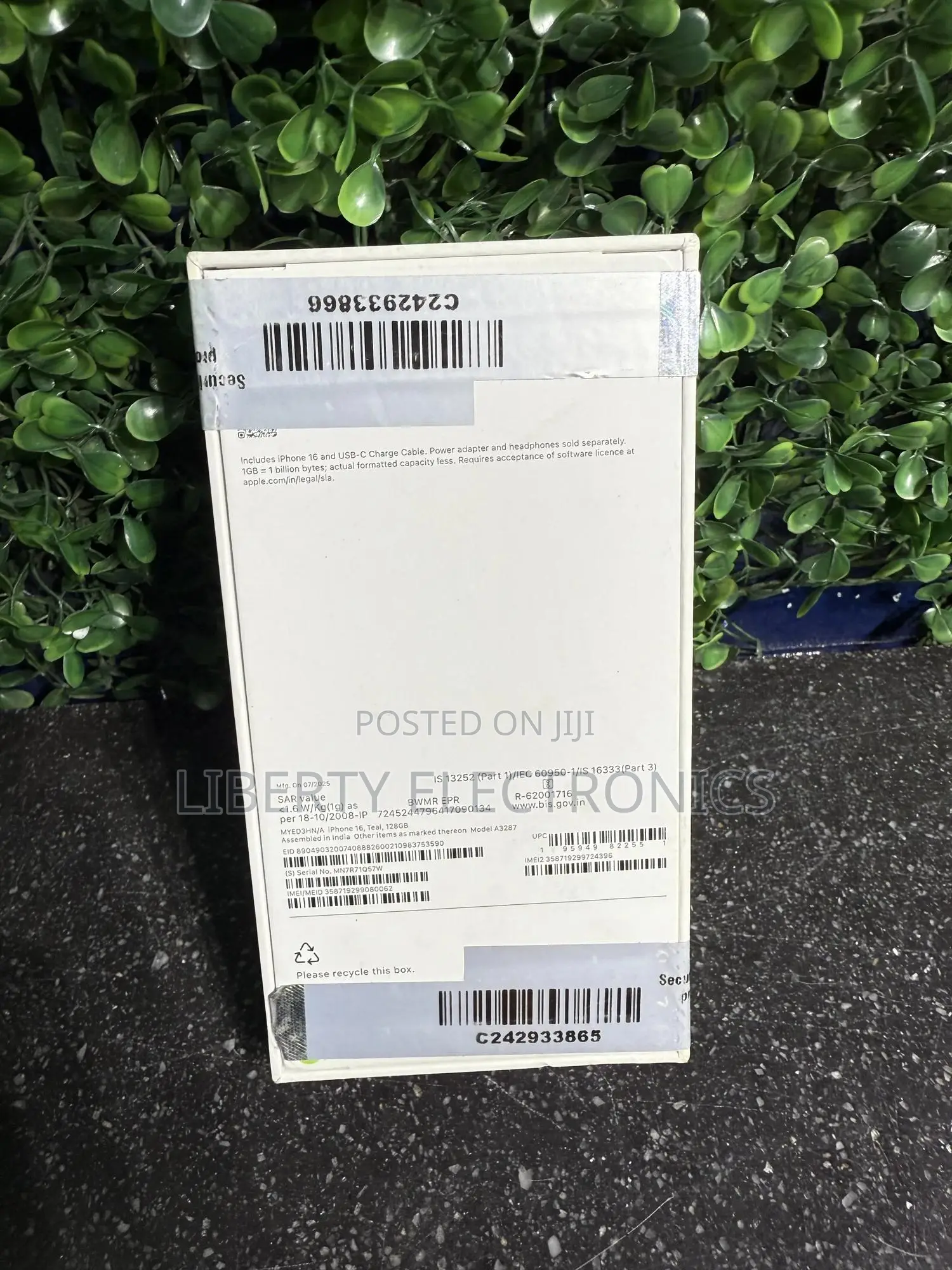 New Apple iPhone 16 128 GB Green