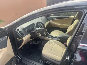 Hyundai Sonata GLS Sedan FWD (2.4L 4cyl 6A) 2013 Black