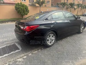 Hyundai Sonata GLS Sedan FWD (2.4L 4cyl 6A) 2013 Black