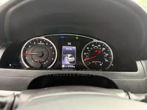 Toyota Camry SE 4dr Sedan (2.5L 4cyl 6A) 2017 Gray