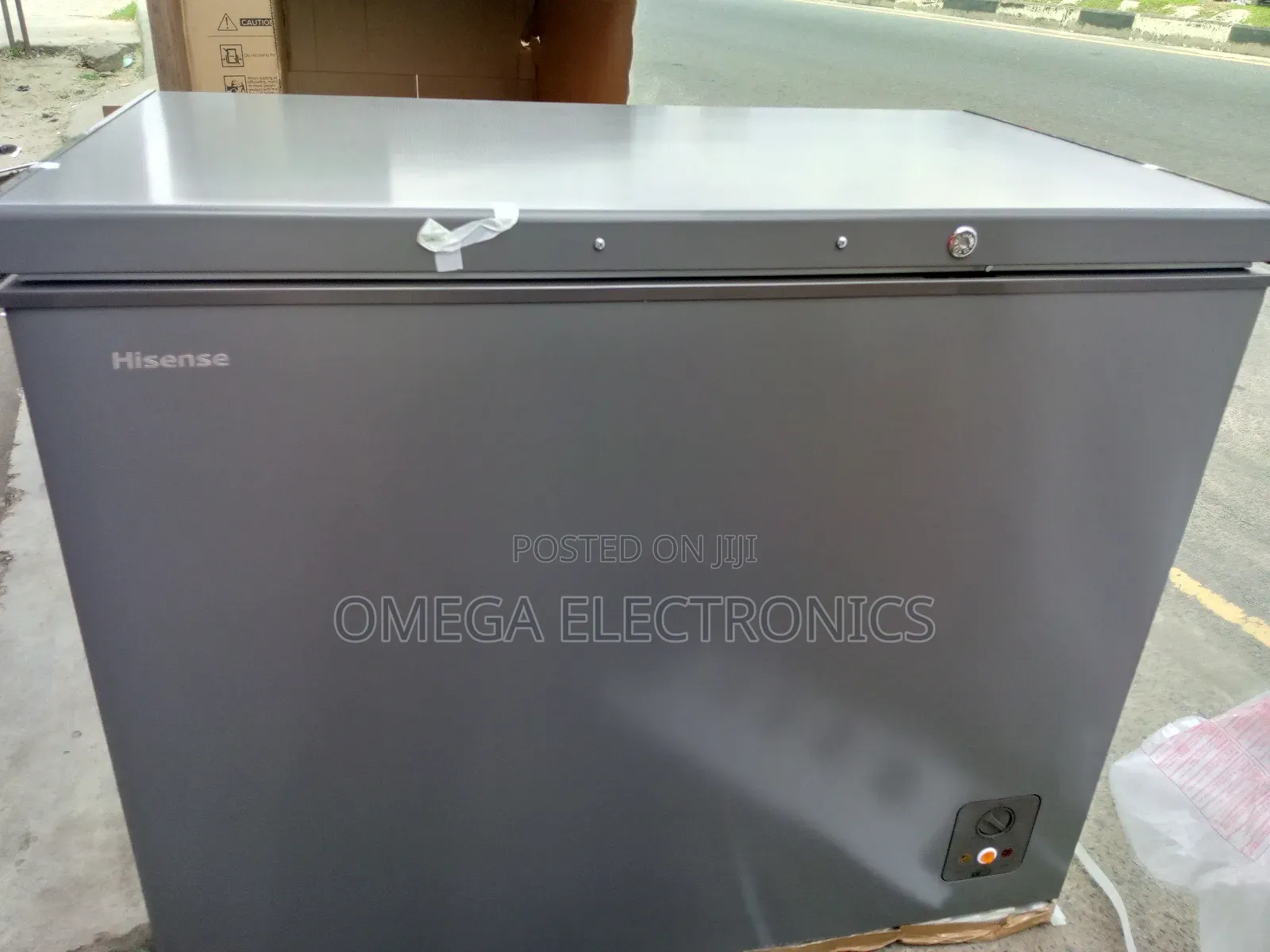 Hisense Chest Freezer 4ft Model,340 Low Voltage
