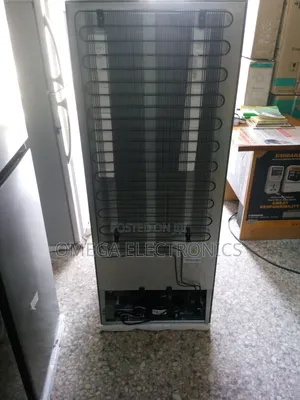 Hisense Fridge 205 Silver Inverter