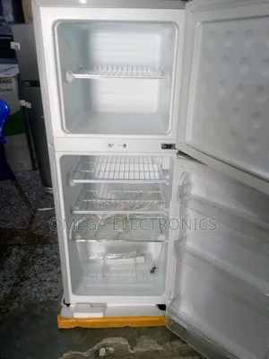 Rest Point Refrigerator Model 165