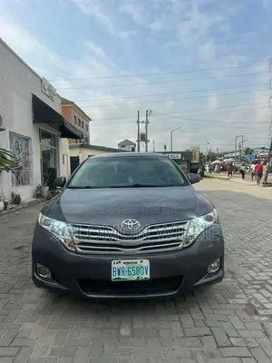 Toyota Venza V6 AWD 2010 Gray