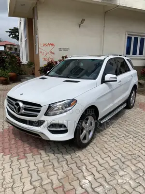Mercedes-Benz GLE-Class GLE 350 2018 White