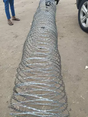 Big Concertina / Barbed Security Wire