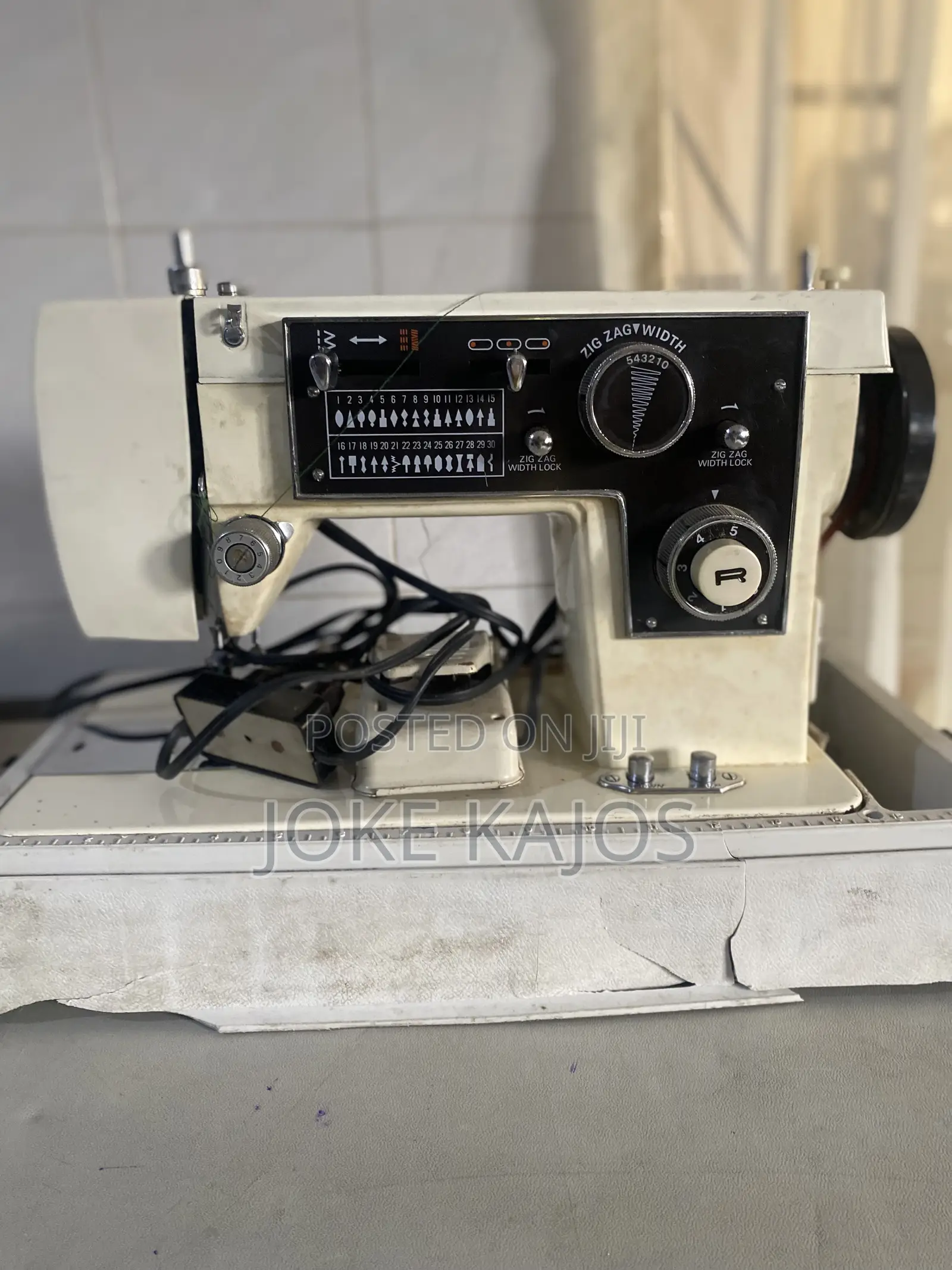 Heavy Duty Sewing Machine