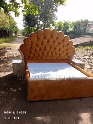 6by 6 Bedframe With 2 Bedside