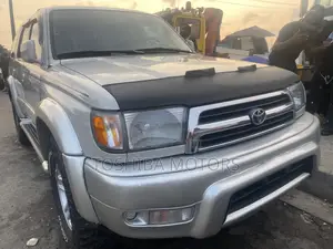 Toyota 4-Runner 2000 Silver