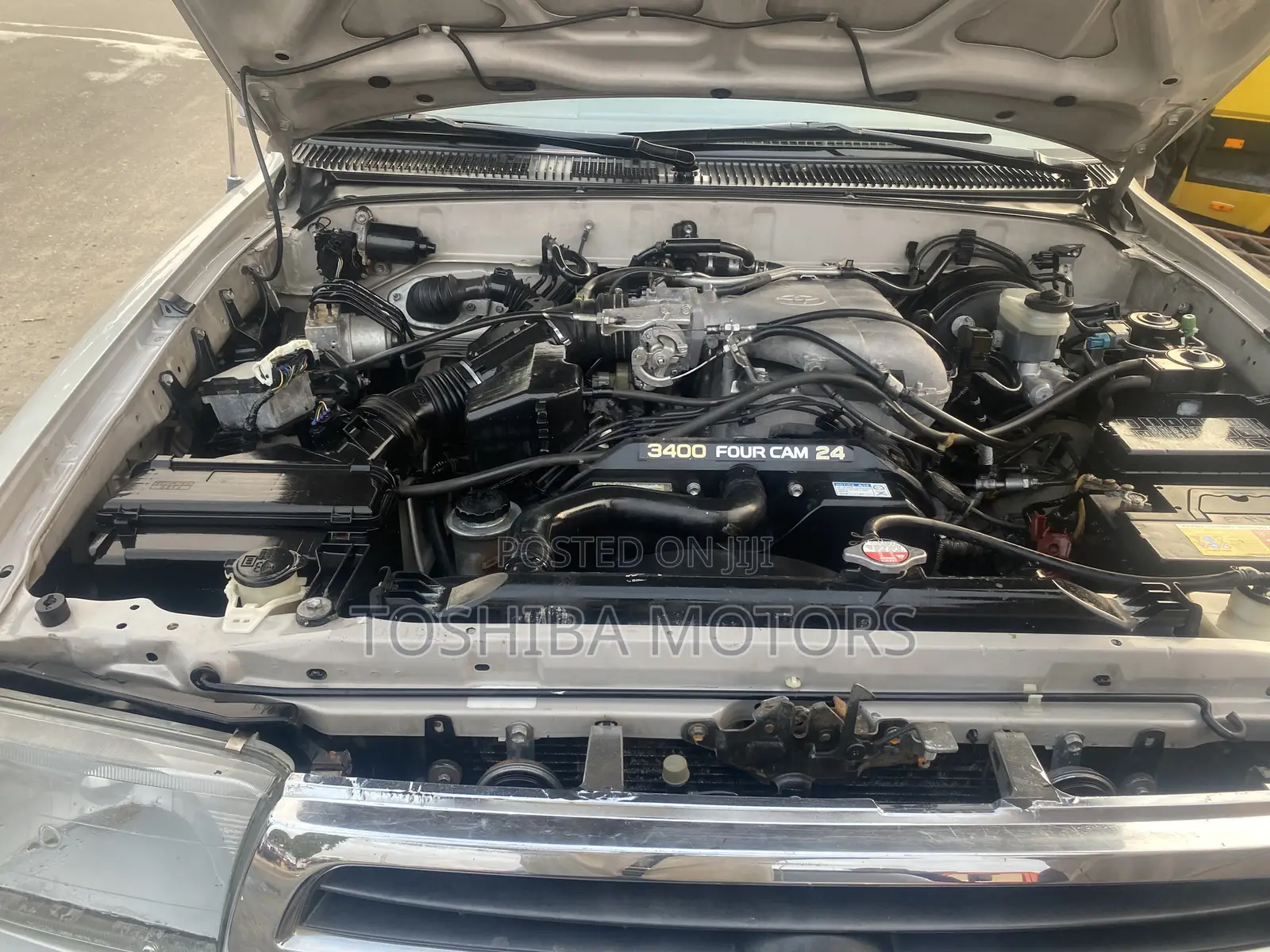 Toyota 4-Runner 2000 Silver