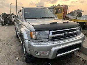 Toyota 4-Runner 2000 Silver