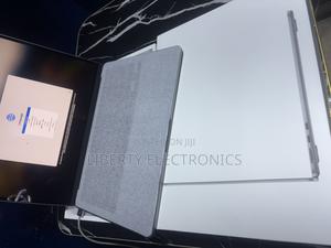 New Laptop Apple MacBook Air 2022 M2 8GB Apple M2 SSD 256GB