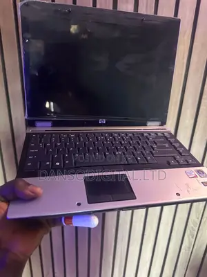 Laptop HP EliteBook 8570P 4GB Intel Pentium HDD 160GB