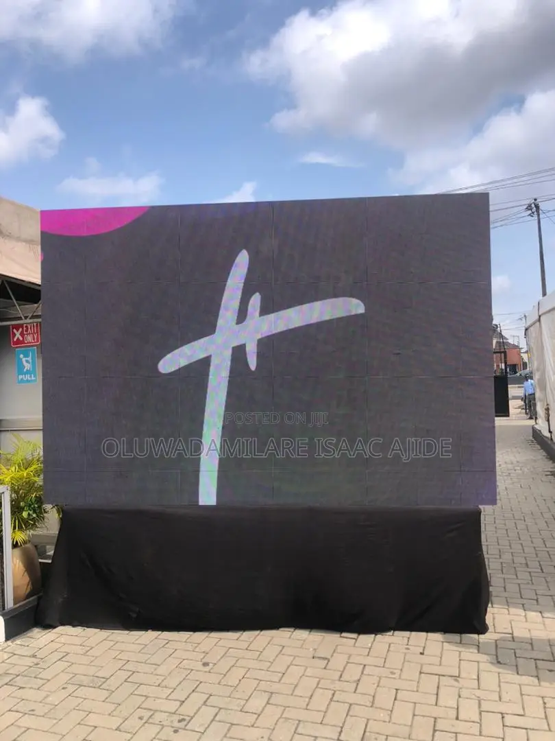 Lightweight Touring Screen