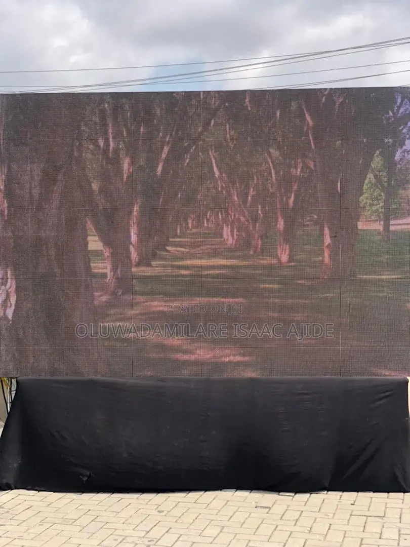 Lightweight Touring Screen