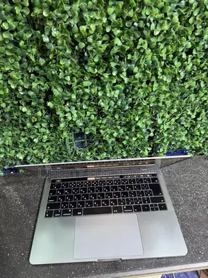 Laptop Apple MacBook Pro 2019 8GB Intel Core I5 SSD 256GB