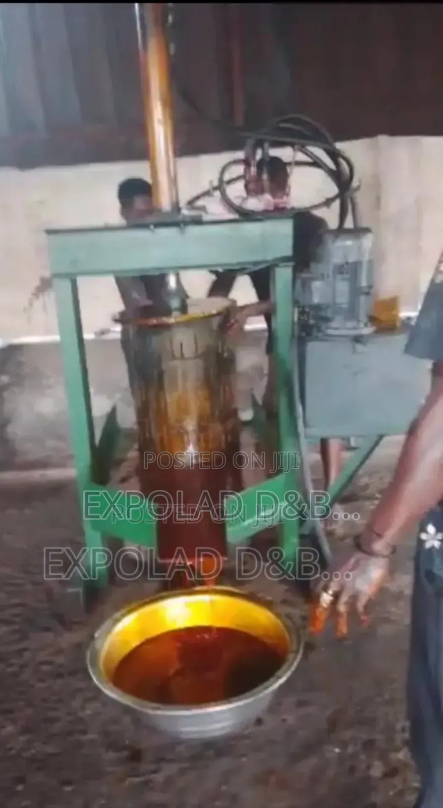Automatic Palm Oil Presser