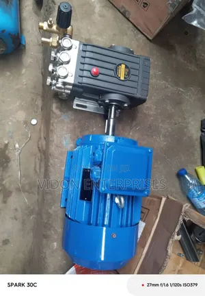 Industrial Pressure Wash