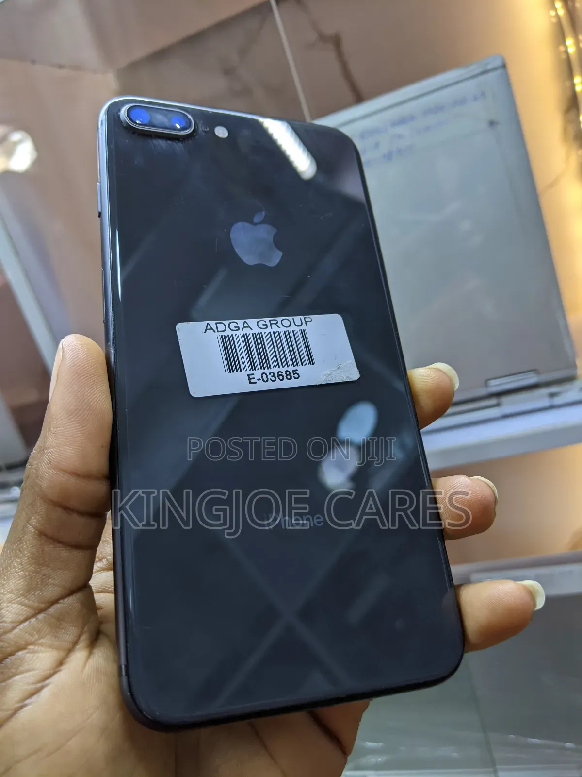 Apple iPhone 8 Plus 64 GB Black