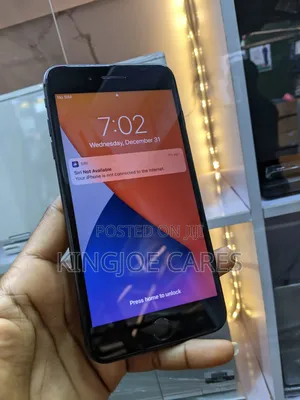 Apple iPhone 8 Plus 64 GB Black