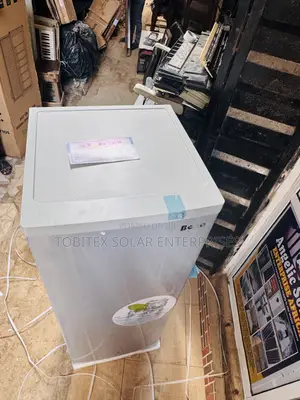 Ice Maker 200l Bona Freezer Standing