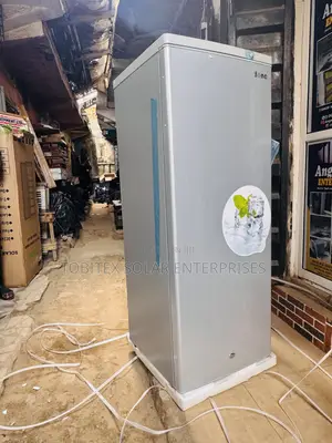 Ice Maker 200l Bona Freezer Standing