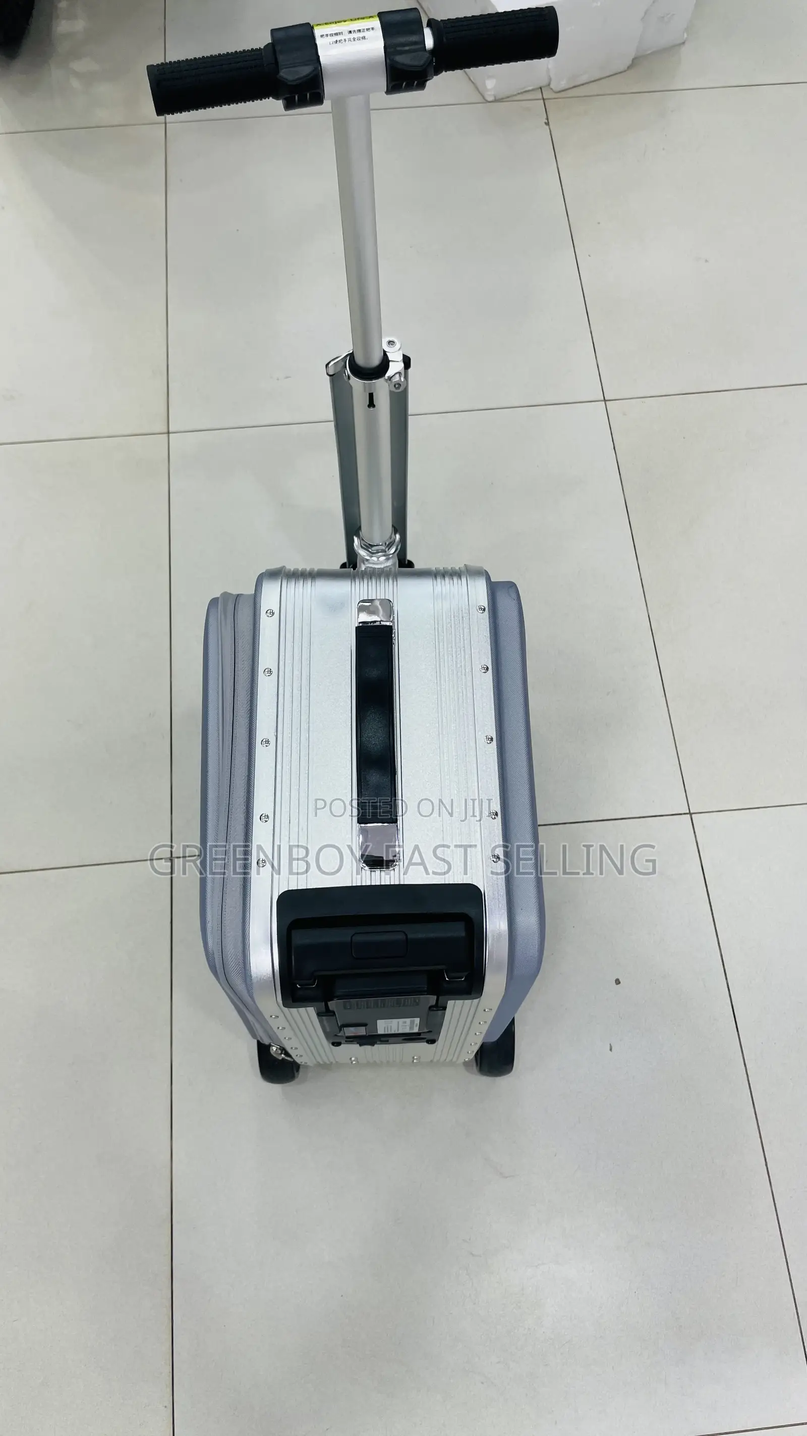 Electric Travelers Bag Drivable