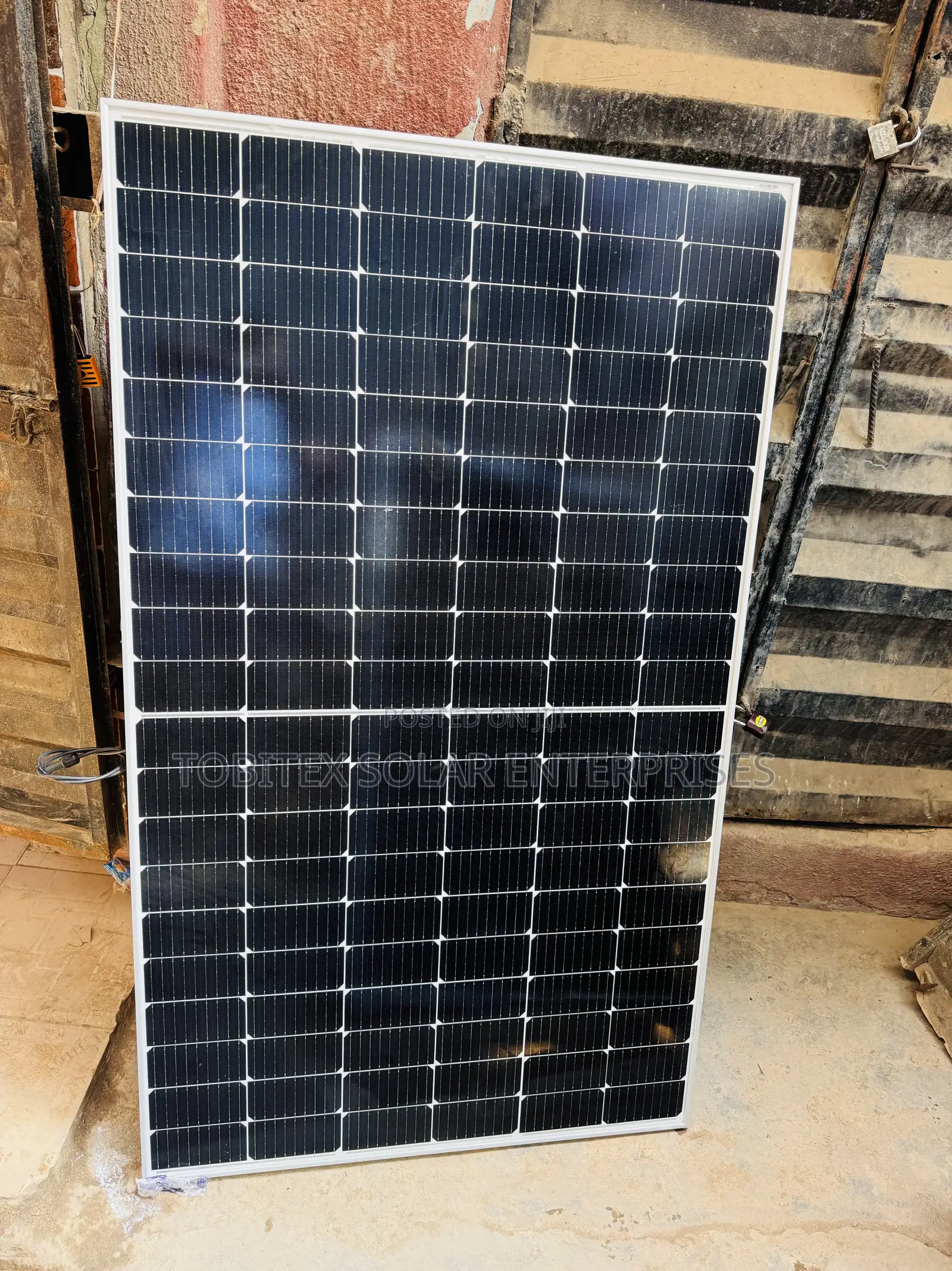 500w Longi Solar Panels