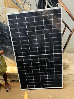 500w Longi Solar Panels