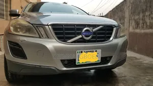 Volvo XC60 2011 Silver